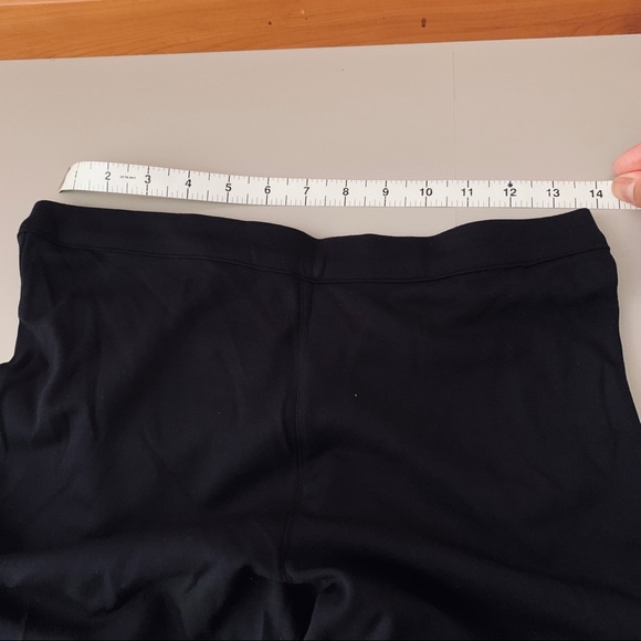 NWT Hue leggings size M - Picture 2 of 7